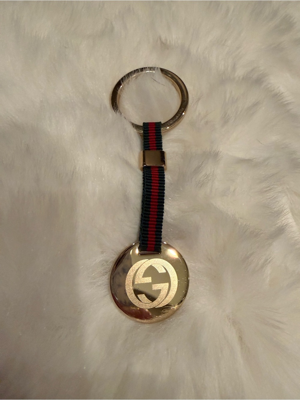 Gucci Red and Green Web Stripe Gold-Tone Logo Keyring - Picture 5 of 9